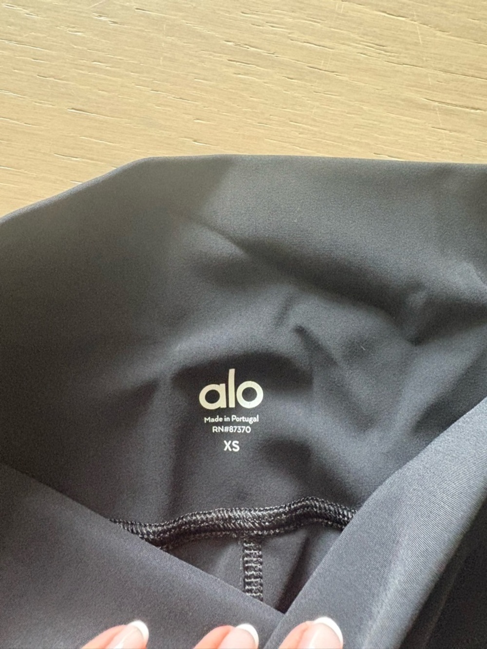 Women’s ALO lot of 7 items all size XS leggings sweatshirt - Picture 7 of 15